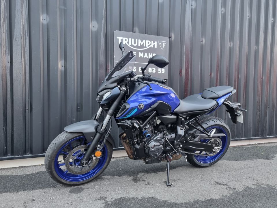 YAMAHA MT-07 (47.5CV) 4