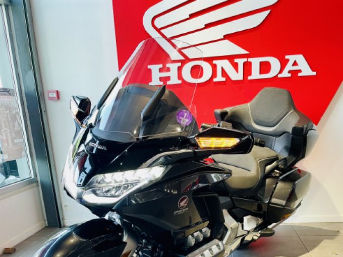 HONDA GoldWing Touring DCT Airbag 4