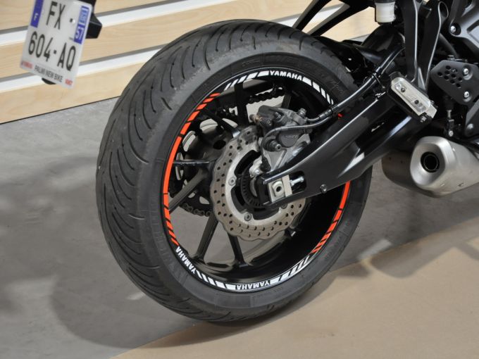 YAMAHA TRACER 7 4