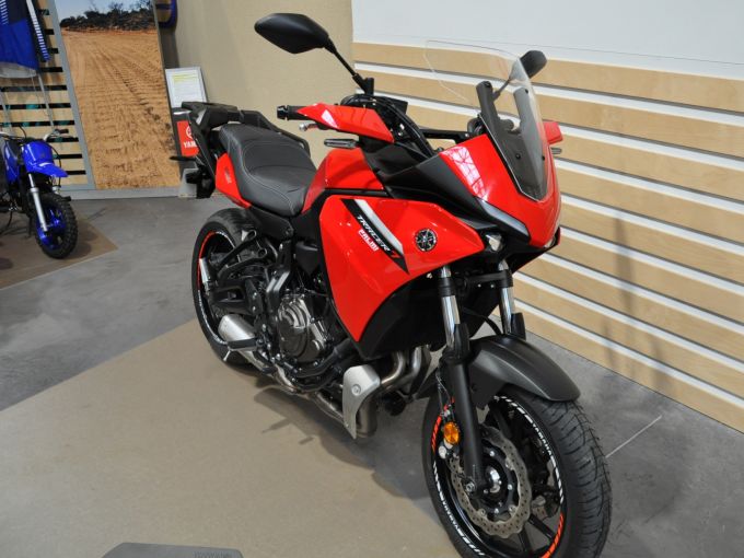 YAMAHA TRACER 7 4