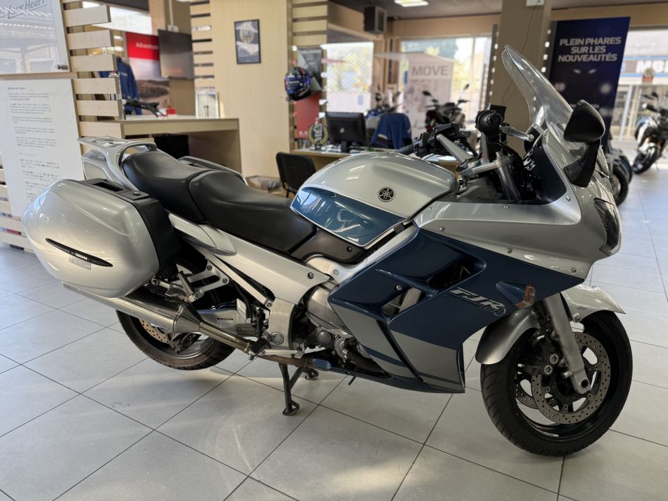 YAMAHA FJR 1300 ABS 4