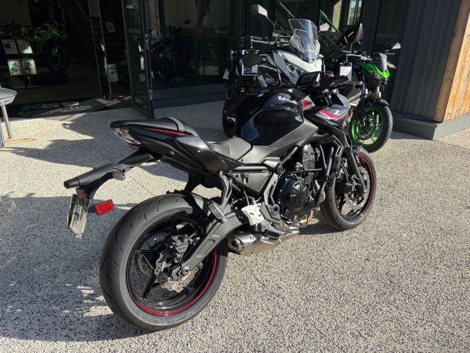 KAWASAKI Z 650 (47.5CV) 4