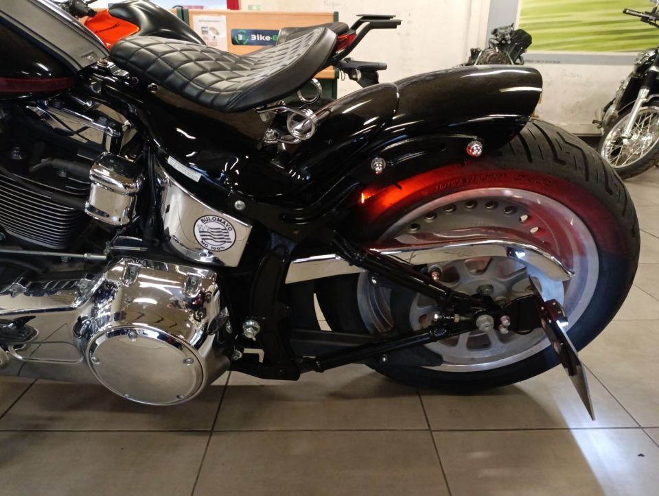 HARLEY-DAVIDSON SOFTAIL FAT BOY 1584 4