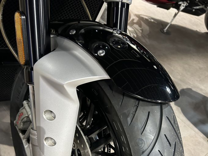 TRIUMPH ROCKET 3 R 4