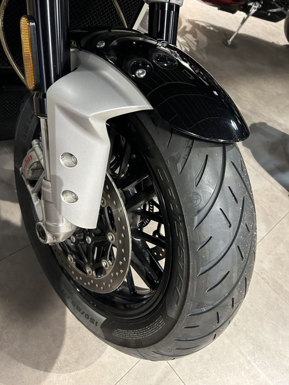 TRIUMPH ROCKET 3 R 4