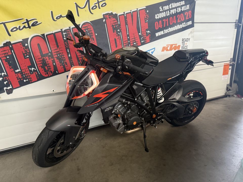 KTM 1290 SUPER DUKE R 4