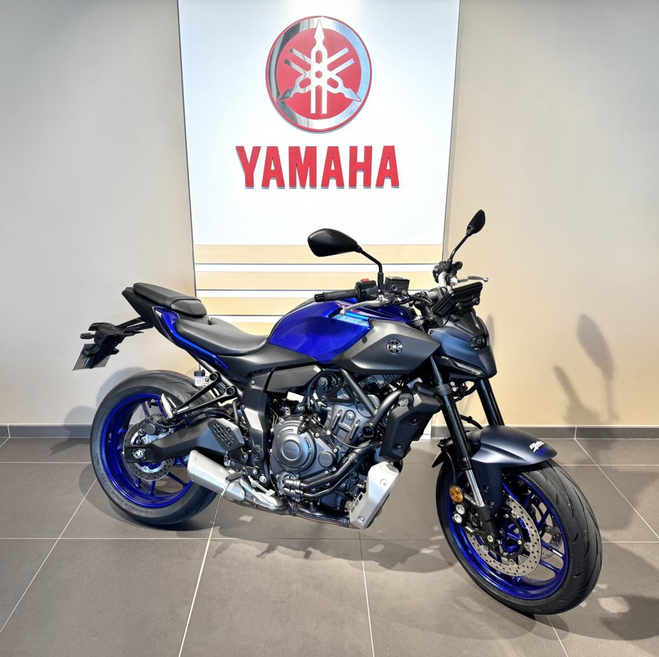YAMAHA MT-07 (47.5CV) 4