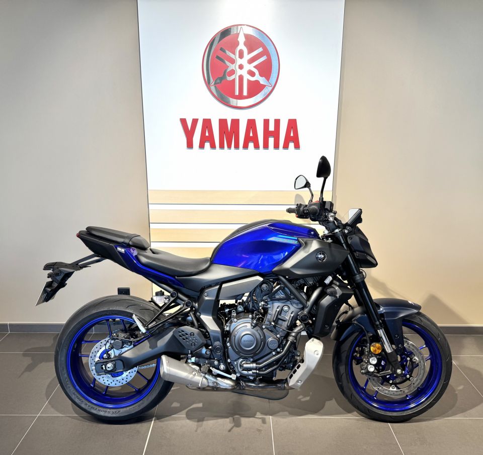YAMAHA MT-07 (47.5CV) 4