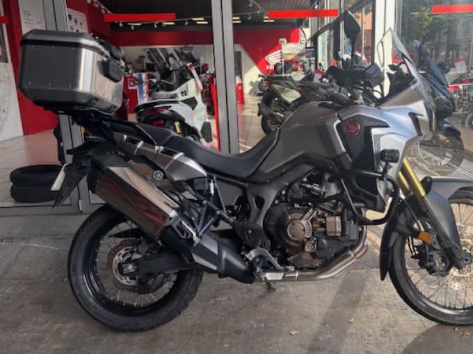 HONDA AFRICA TWIN CRF1000D DCT 4