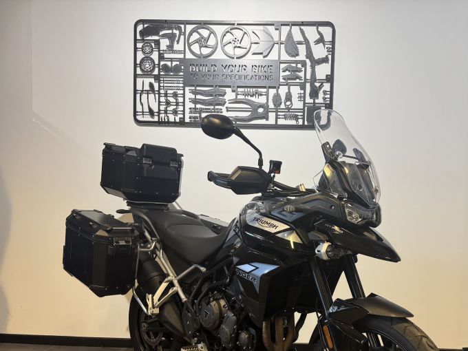 TRIUMPH Tiger 900 GT PRO 4