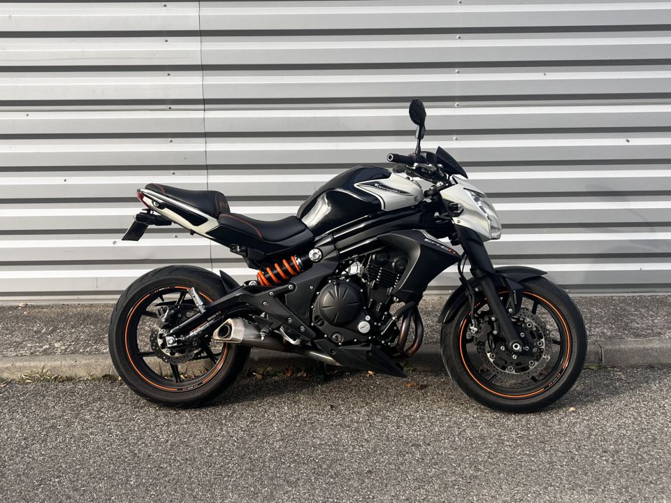 KAWASAKI ER-6 (47.5CV) 4