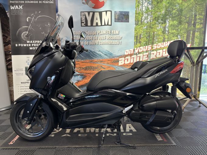 YAMAHA XMAX 125 4