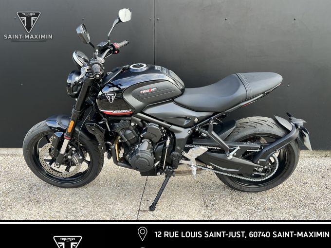 TRIUMPH TRIDENT 660 4
