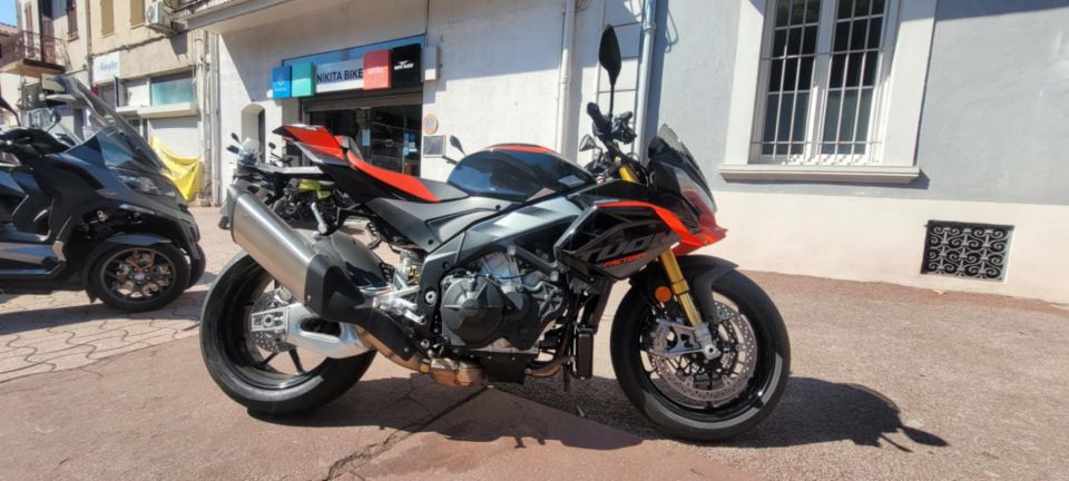 APRILIA TUONO 1100 V4 FACTORY 4
