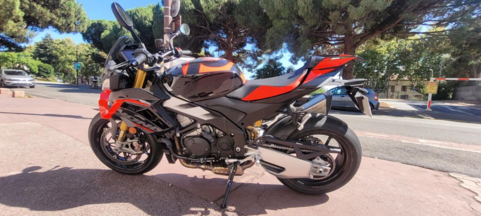 APRILIA TUONO 1100 V4 FACTORY 4