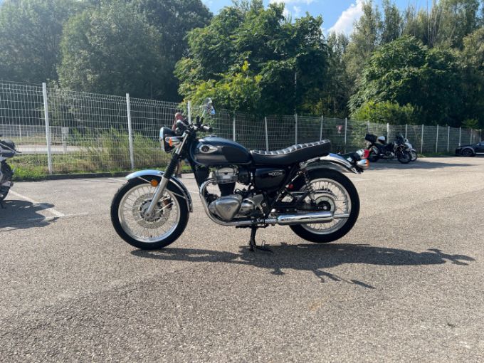 KAWASAKI W 800 4