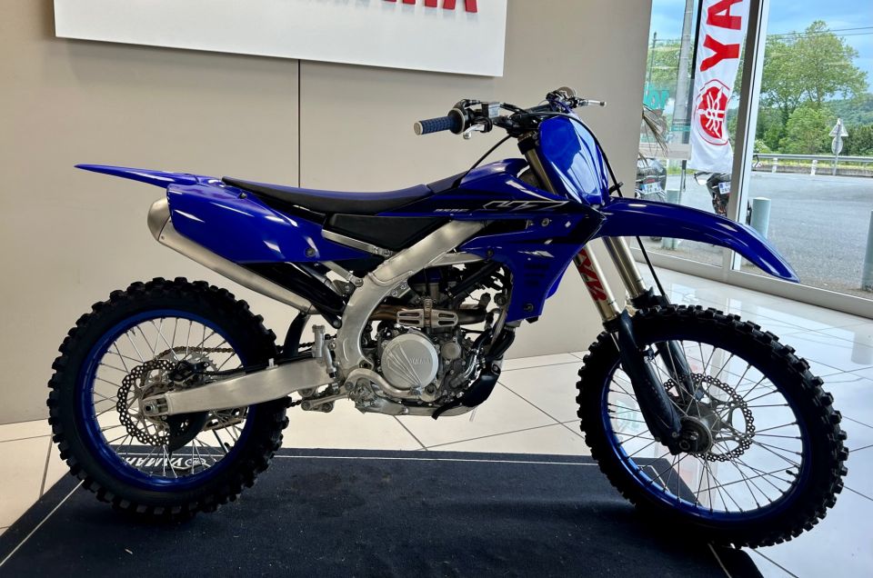 YAMAHA YZ250F 4