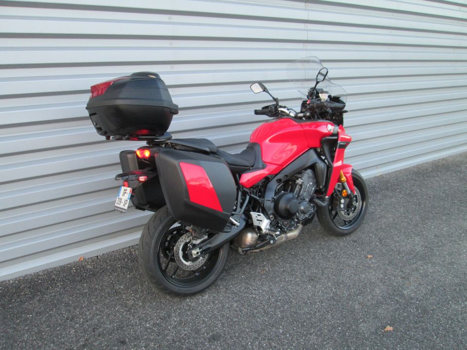 YAMAHA TRACER 9 GT 4