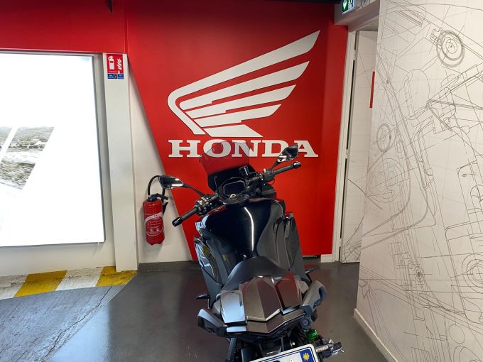 KAWASAKI NINJA 1000 SX 4