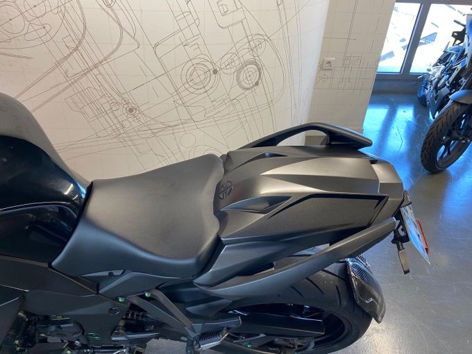 KAWASAKI NINJA 1000 SX 4