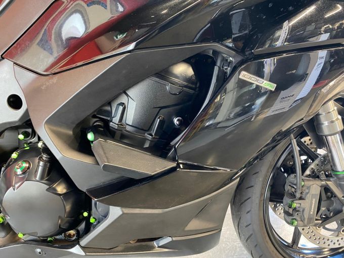 KAWASAKI NINJA 1000 SX 4
