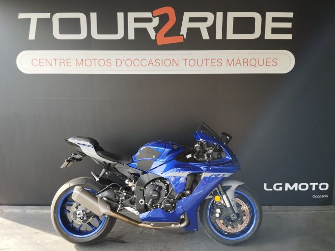 YAMAHA YZF 1000 R1 4