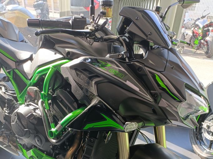 KAWASAKI ZH2 SE NEUF OKMS 2025 PACK PERFORMANCE 4