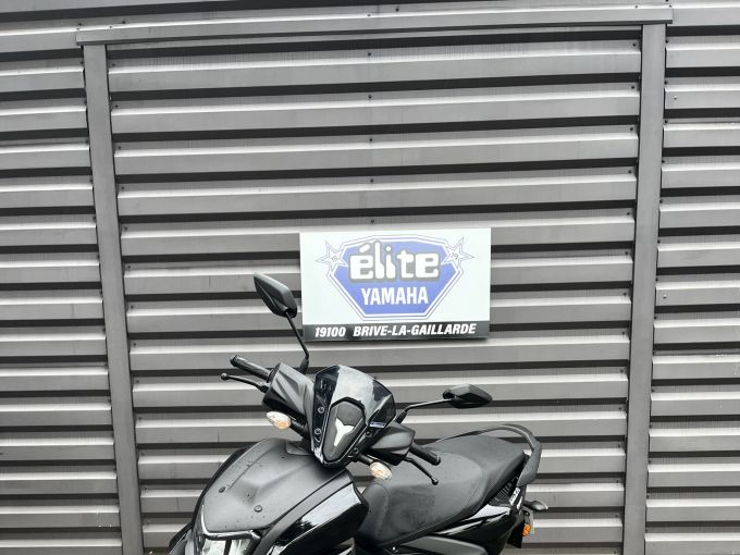 YAMAHA RayZR 125 4