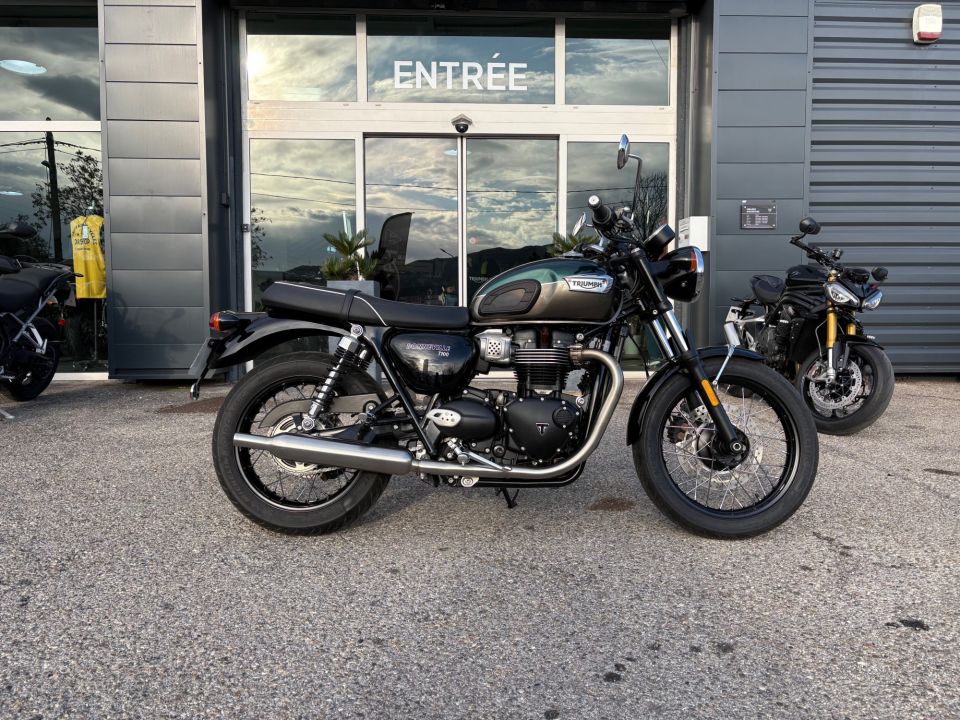 TRIUMPH Bonneville T100 4
