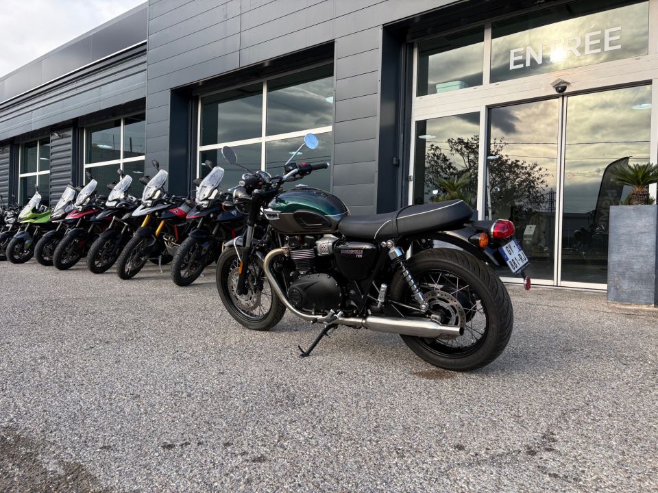 TRIUMPH Bonneville T100 4