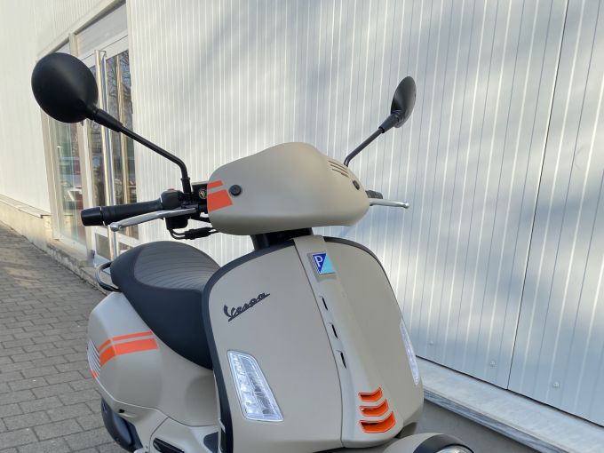 VESPA GTV 300 4