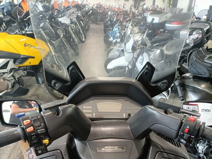 SUZUKI BURGMAN 650 4