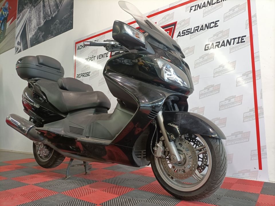 SUZUKI BURGMAN 650 4