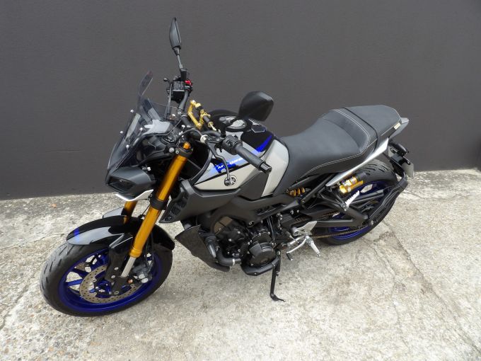YAMAHA MT-09 SP 4