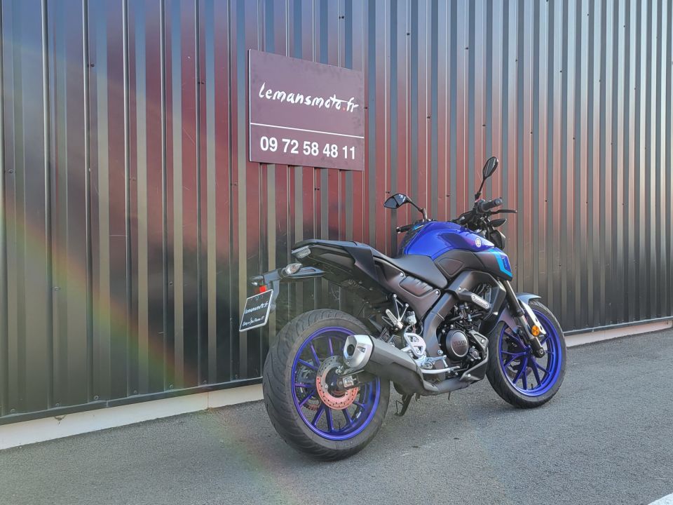 YAMAHA MT-125 ABS 4