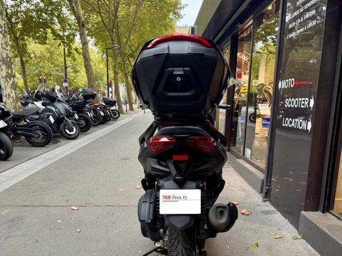 YAMAHA XMAX 125 TECH MAX 4