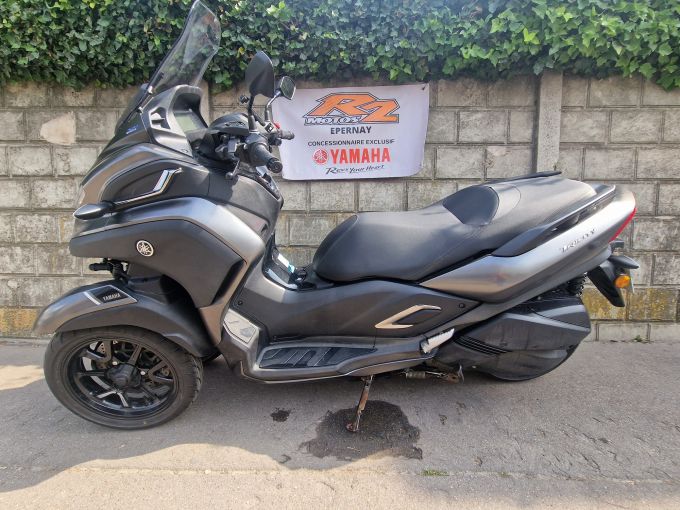 YAMAHA TRICITY 300 4