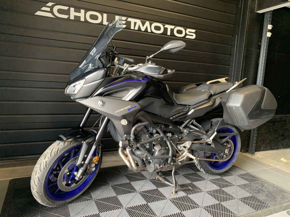 YAMAHA TRACER 900 4