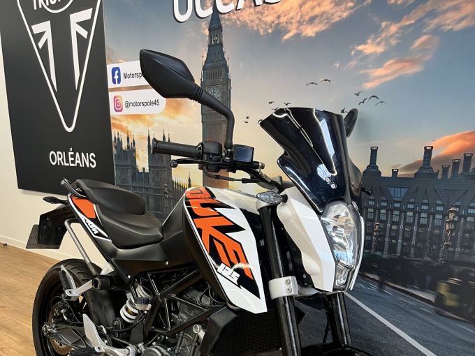 KTM 125 DUKE 4