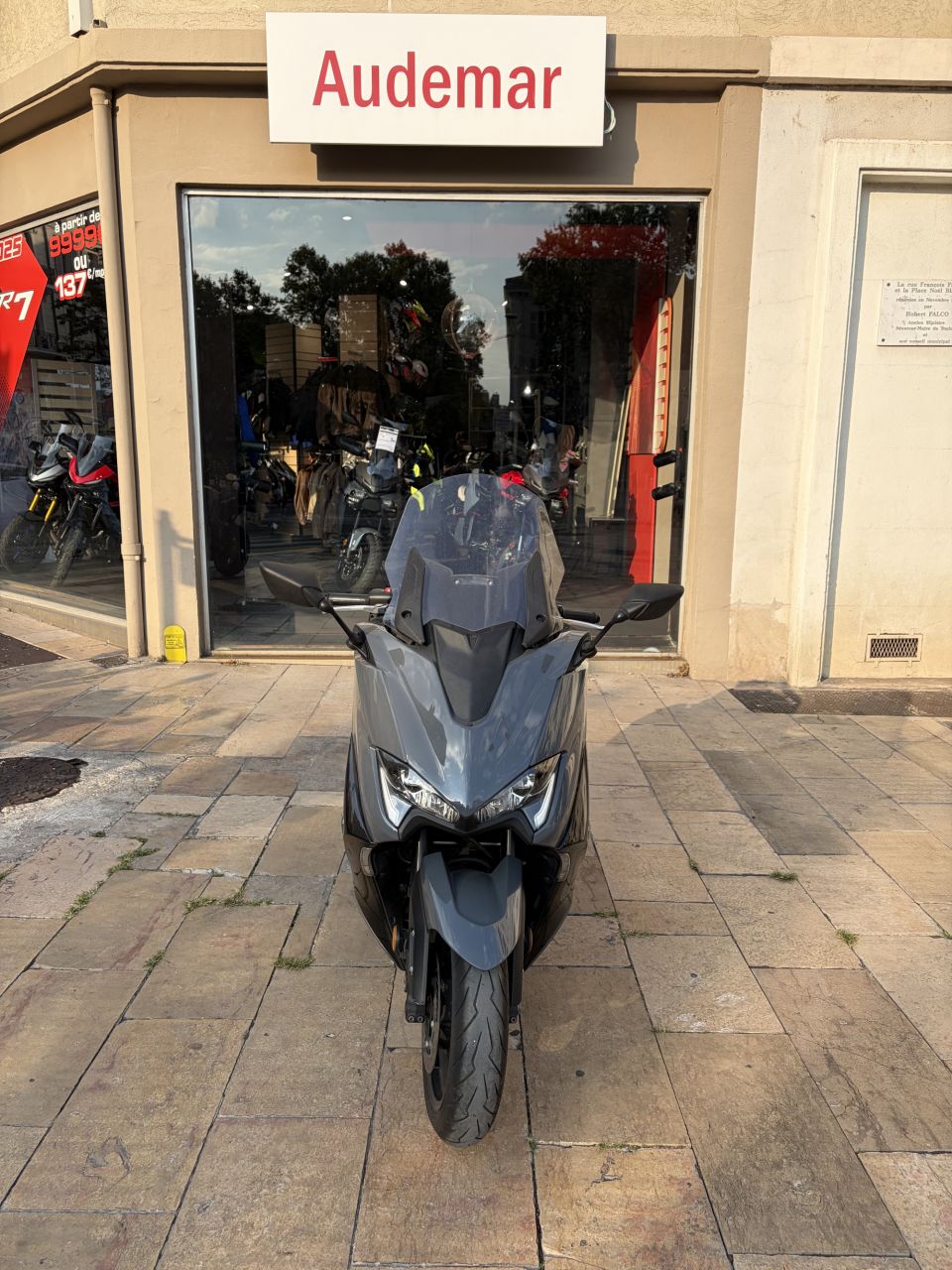 YAMAHA XP T-MAX 560 TECH MAX 4