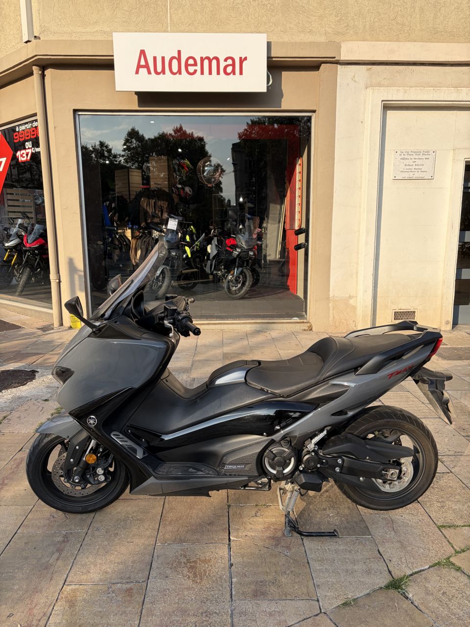 YAMAHA XP T-MAX 560 TECH MAX 4