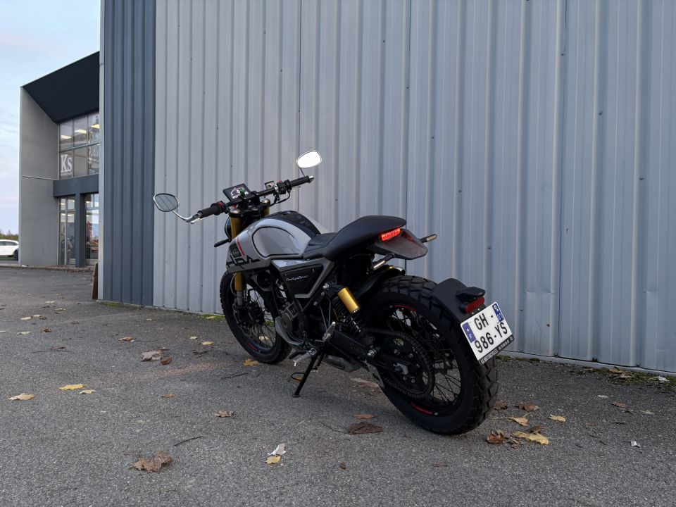 FB MONDIAL HIPSTER 125 4