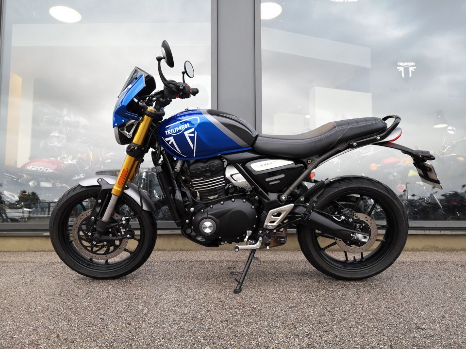 TRIUMPH SPEED 400 4