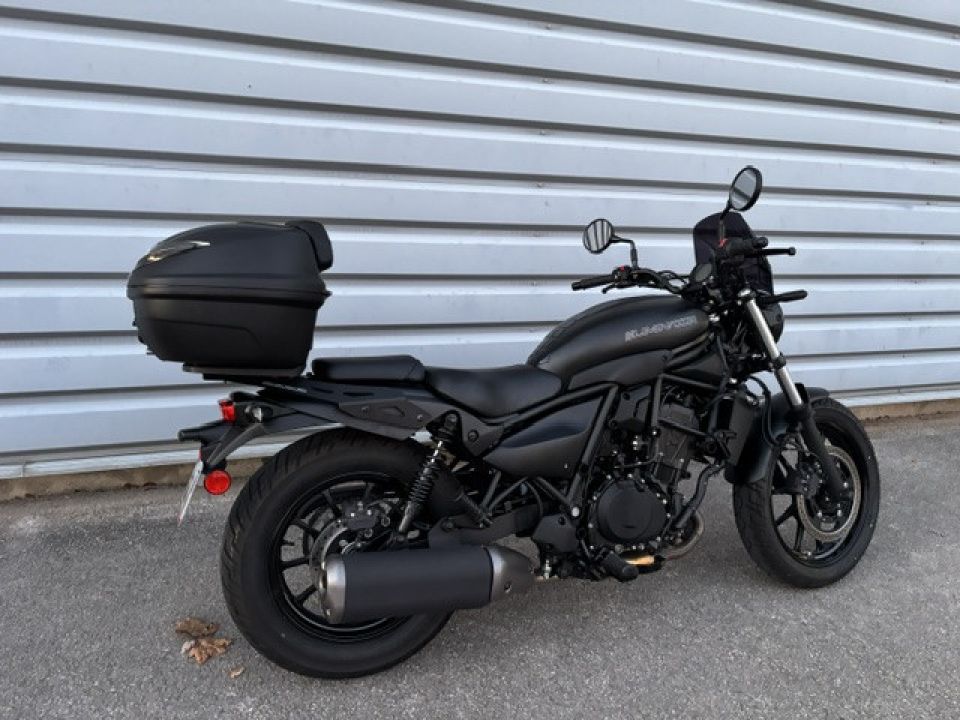 KAWASAKI Eliminator 500 4