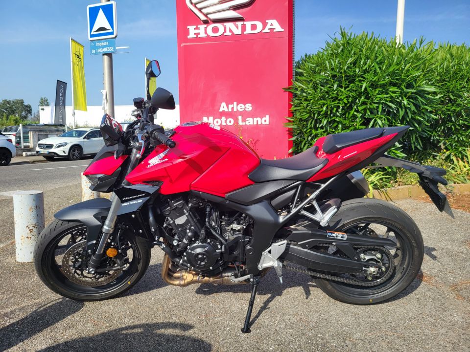 HONDA CB 1000 Hornet 4