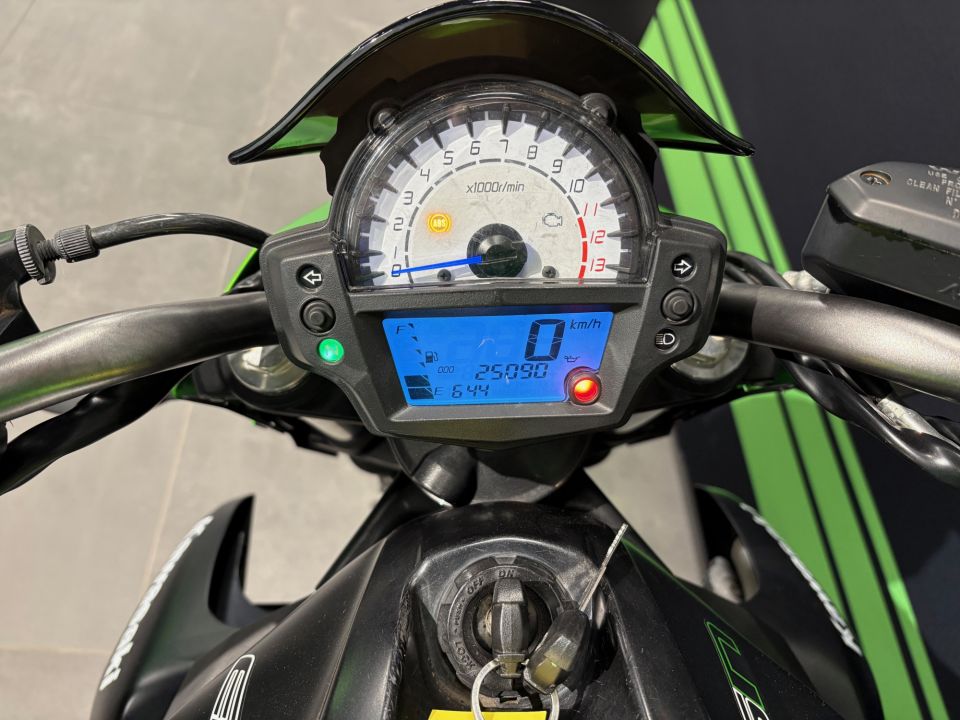 KAWASAKI ER6-N ABS 4