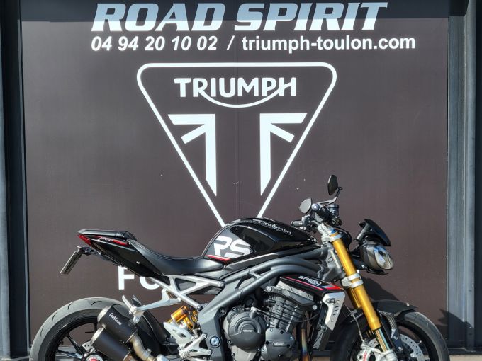 TRIUMPH SPEED TRIPLE 1200 RS 4