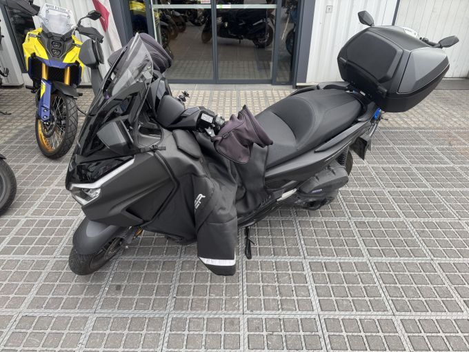 HONDA NSS FORZA 125 4