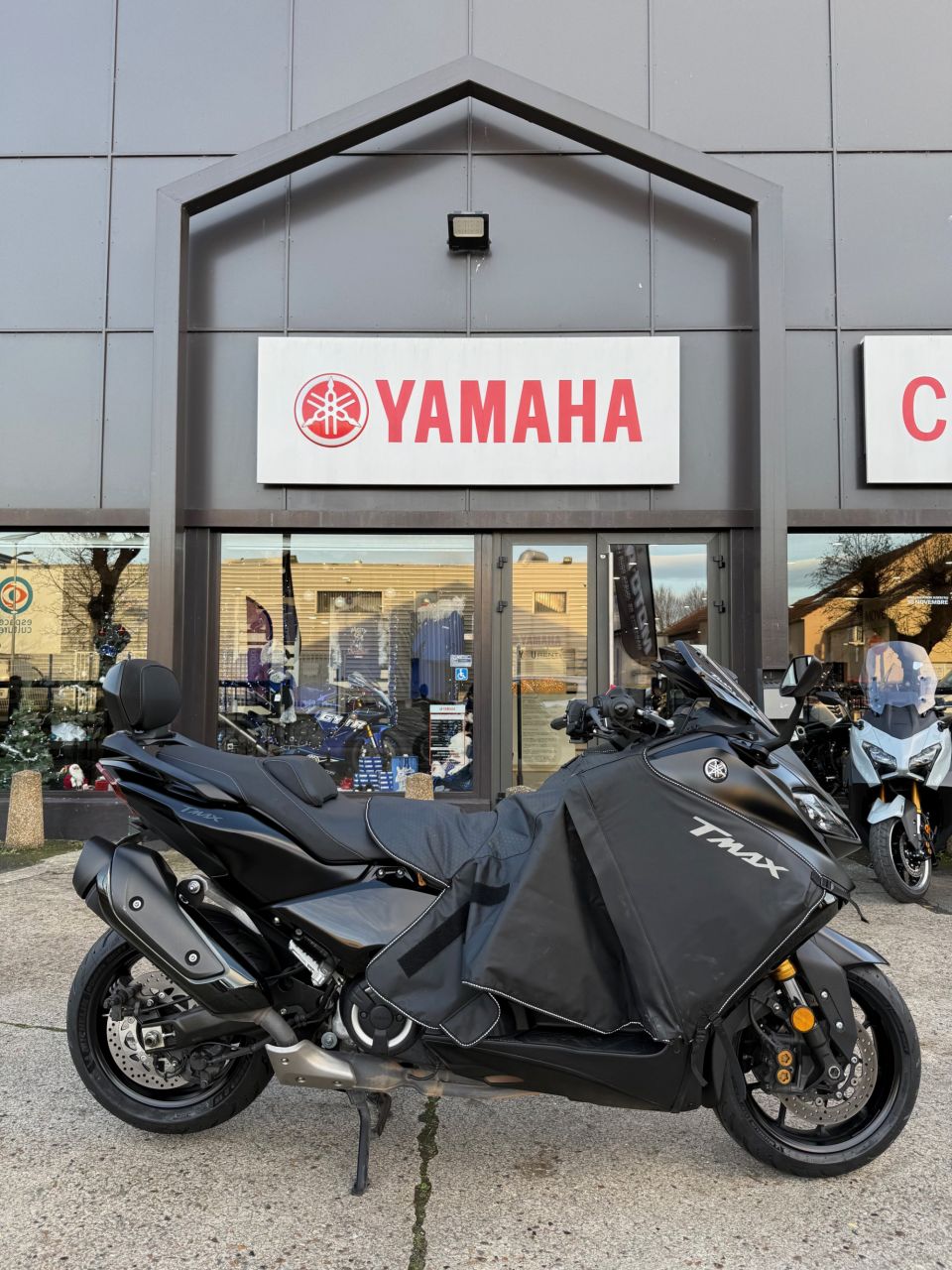 YAMAHA XP T-MAX 560 TECH MAX 4
