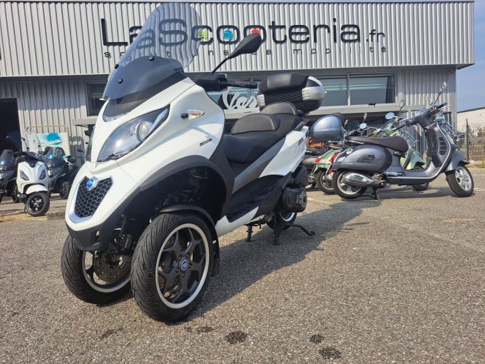 PIAGGIO MP3 500 ABS/ASR 4